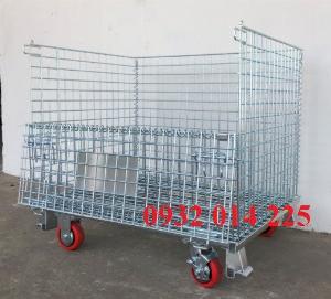 Lồng sắt chứa hàng