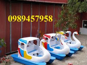 Thiên nga đạp nước 3 chỗ, thuyền đạp nước 4 chỗ khu vui chơi, sinh thái, hồ vườn.