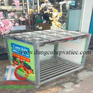 Xe đẩy bán trái cây