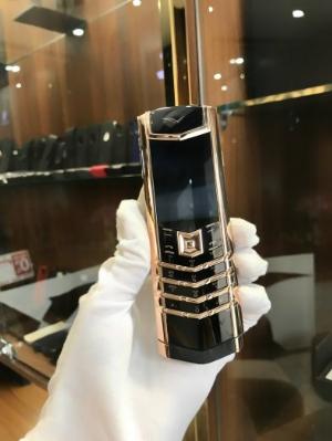 Điện thoại Vertu Signature Rose Gold vàng hồng nguyên khối chính hãng