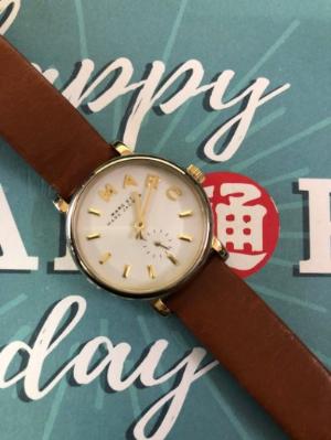 Marc Jacobs kim rốn