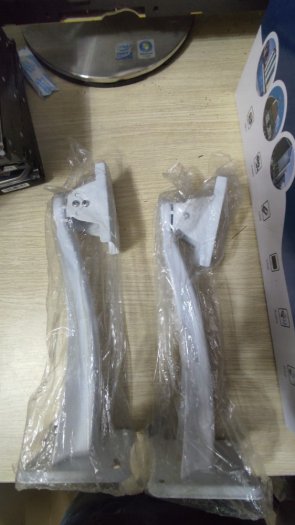 Thanh lý chấn đế camera trong nhà , ngoài trời , dài 20cm , còn đủ phụ kiện