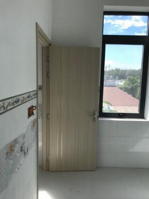 Cửa nhựa composite bền đẹp giá