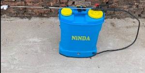 Bình phun thuốc trừ sâu bằng điện NiNDA 20L