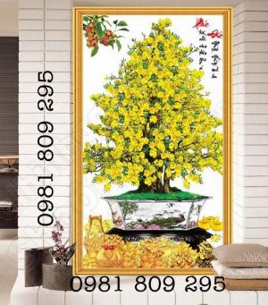 Tranh gạch men chậu mai vàng