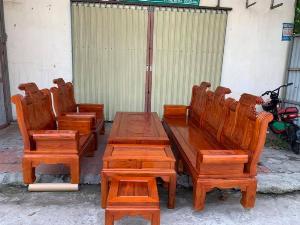 Bộ Bàn Ghế Âu Á Hộp Cuốn Thư Gỗ Xoan Ta