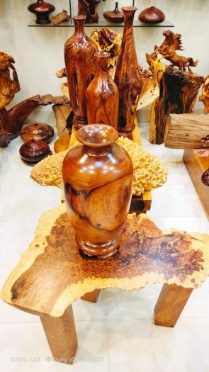 Bình hương dáng đẹp trang trí phòng khách