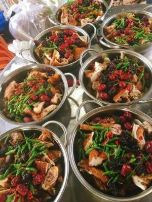 SET GÀ TIỀM ỚT HIỂM