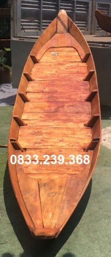 Thuyền gỗ trưng bày hải sản, thuyền gỗ trang trí