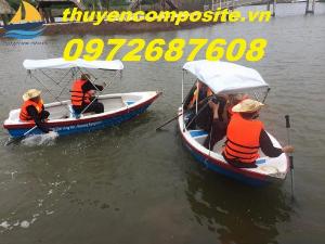 Thuyền nhựa composite chở 6-8 người giá rẻ tại tp.HCM