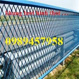 Chuyên lưới thép hàng rào khu công nghiệp, hàng rào sân bóng đá, Hàng rào sân tennis