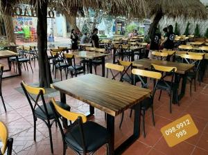 Bộ bàn ghế gỗ giá tại xưởng sản xuất