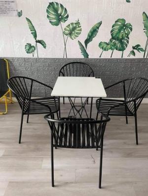 Bộ bàn ghế gỗ giá tại xưởng sản xuất