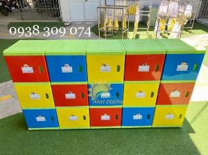 Tủ nhựa đựng cặp sách trẻ em có cửa