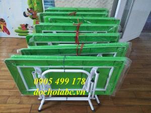 BÀN MẦM NON MẶT NHỰA CHÂN XẾP TẠI ĐÀ NẴNG