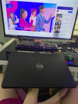 Laptop dell vostro 3578 like new