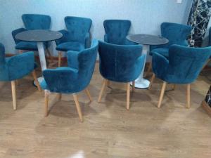 Bộ Sofa chờ 4 ghế 1 bàn mới đẹp