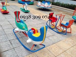 Bập bênh ghế gấu, bập bênh cá heo