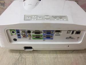 Cần thanh lý máy chiếu cũ Mitsubishi XD700U DLP 3D Projector