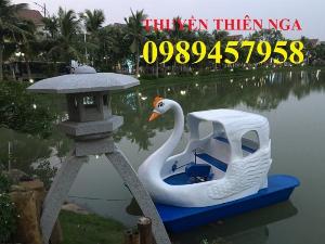 Chuyên Thuyền thiên nga, Thiên nga đạp nước, Thuyền đạp nước 4 người