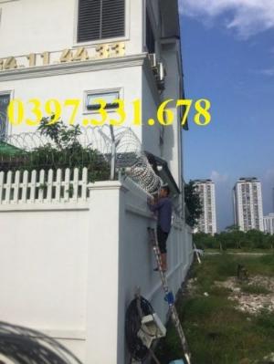 Dây thép gai hình dao, hàng rào thép gai hình dao vòng 35, 45, 50, 60 sẵn kho