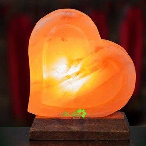 Đèn Đá Muối Himalaya Pakistan Hình Trái Tim
