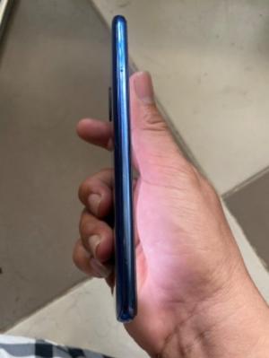 Bán điện thoại mi8 64gb zin đẹp