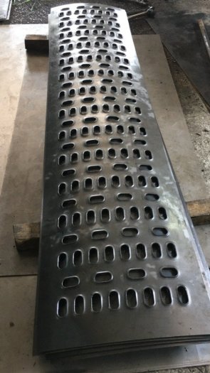 Tôn đột lỗ chống trượt - hoa thị - lục giác 0.8 ly , 1 ly , 2 ly , 1.5 ly, 3 ly , 4ly mạ kẽm - inox 304
