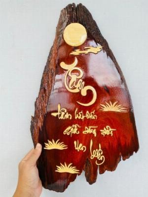 Tranh thư pháp bằng gỗ