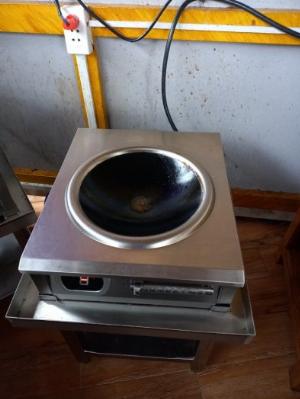 Bếp từ công nghiệp 5kw mặt lõm