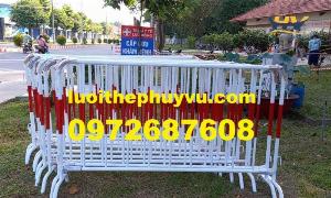 Nhận gia công hàng rào di động, rào chắn di động, rào chắn barie