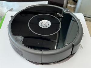 Robot hút bụi iRobot Roomba 615-hàng new 100%