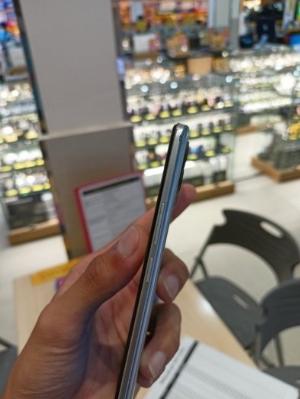 Cần ra đi gấp realme 8