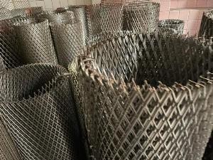 Chuyên cung cấp lưới thép kéo giãn, lưới thép hình thoi, lưới thép mắt cáo mạ nhúng nóng giá rẻ