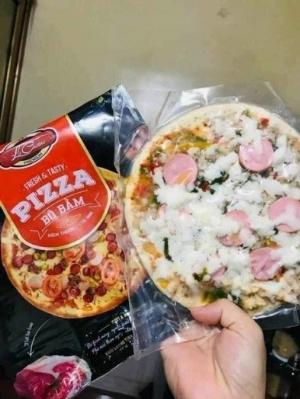 BÁNH PIZZA LACUSINA SIZE 17CM❤️ 180gr / 1 sét 3 bánh (Bò Bằm; Xúc xích & Hải Sản )