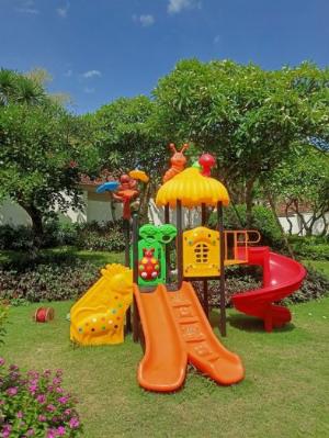 Bộ cầu trượt liên hoàn con sâu