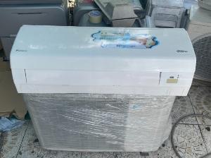 Máy lạnh cũ DAIKIN 1.5hp inverter plasma ion mặt gương nắp trượt sang trọng