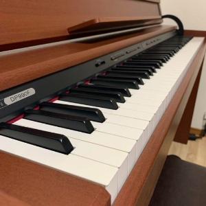 Piano điện Roland DP-990F