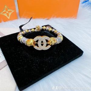 Lắc bi nữ bạch màu phối màu sang trọng
