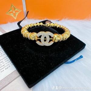 Lắc bi nữ bạch màu phối màu sang trọng