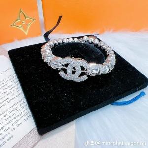 Lắc bi nữ bạch màu phối màu sang trọng
