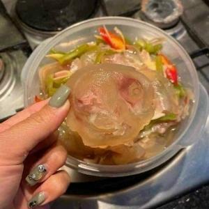 Vó bò (chân bò rút xương) toàn gân - bán theo túi cỡ 1ký
