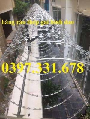 Dây thép gai mạ kẽm hình dao, dây thép gai nhọn, hàng rào thép gai