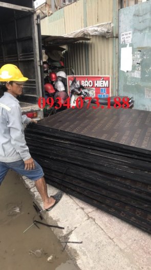 Ván cốp pha phủ phim dày 12mm (12 li)