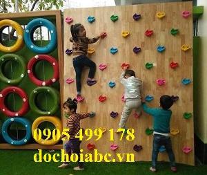 Vách leo núi cho bé, trò chơi vận động cho bé