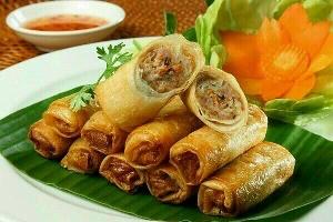 Chả giò nhân thịt, khoai môn 1 hộp 500gram tầm 20-21 cuốn