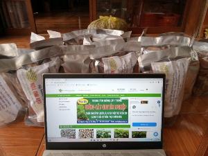 TAi chua khô gia vị cho gia đình