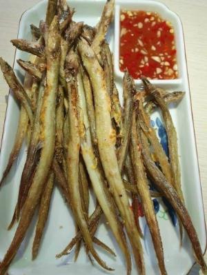 Cá sùn sịn (hay còn gọi là cá sụn biển) khay 500 gram