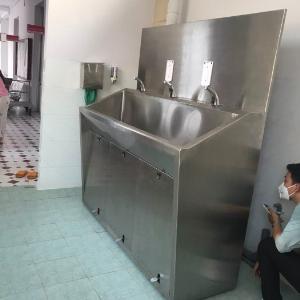 Bồn rửa tay tiệt trùng 2 vòi