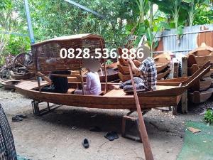 THUYỀN GỖ DU NGOẠN SÔNG, HỒ, VỊNH KÍN